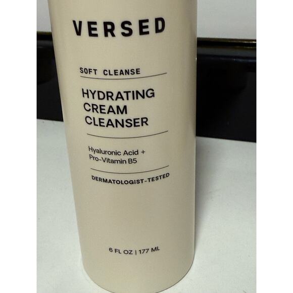 Versed Gentle Hydrating Cleanser - 177 mL - TWO bottles per purchase -NEW no box - Picture 2 of 3